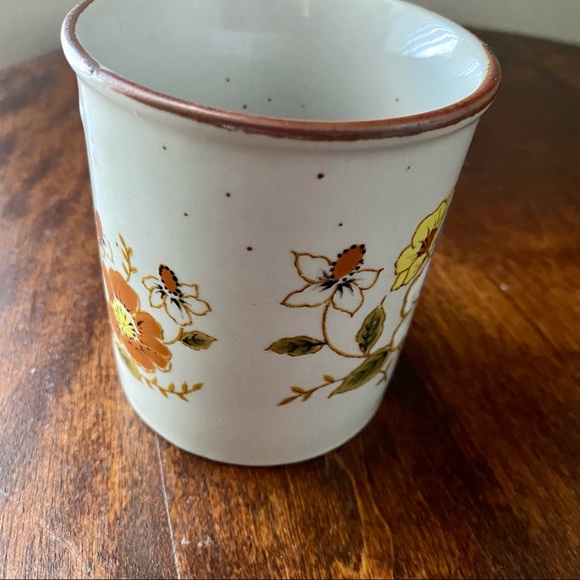 Vintage Lunch Mates Cultura Collection Autumn 1970s Floral Mug - Picture 3 of 5